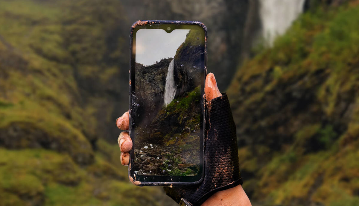 Pancerny smartfon na 2024 rok. Radzimy co wybrać