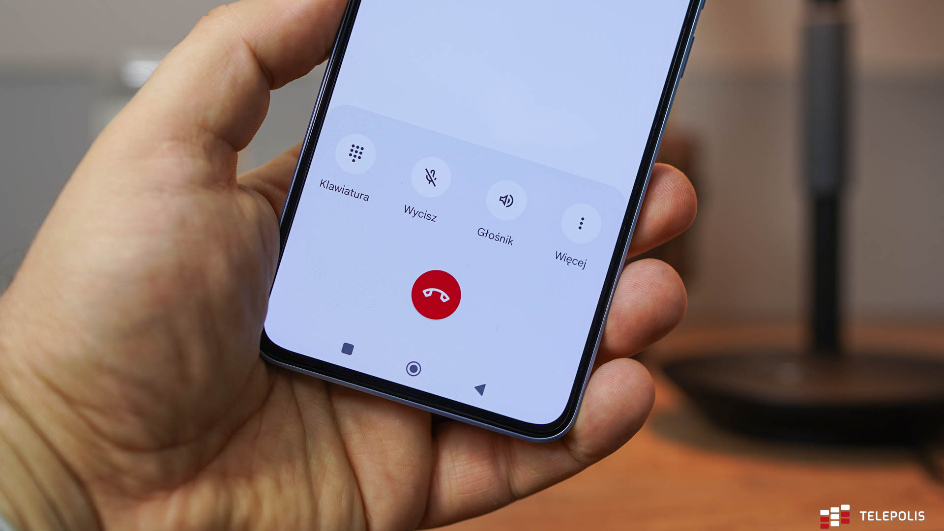Tańszy roaming od 2024. Nowe stawki operatorów