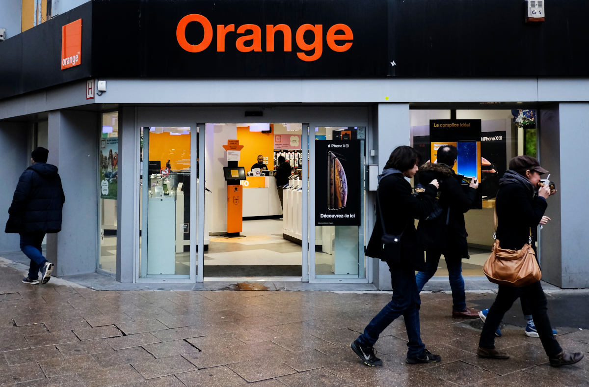 Lepiej włącz to w Orange. Ocali cię przed kosmicznym rachunkiem