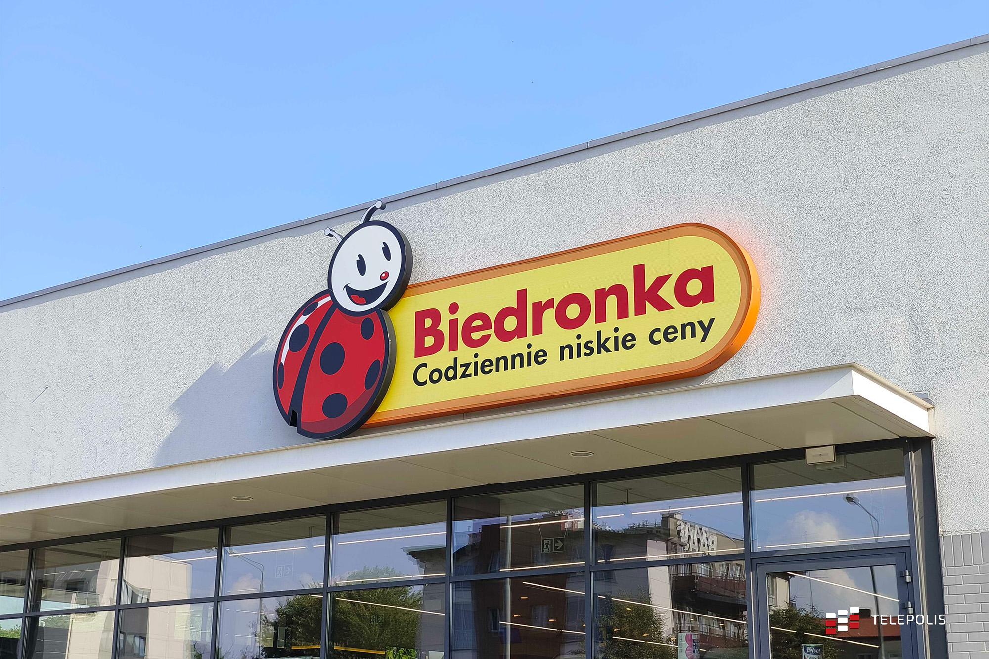 Biedronka zablokuje klientom dostęp do aplikacji. Ma ważny powód