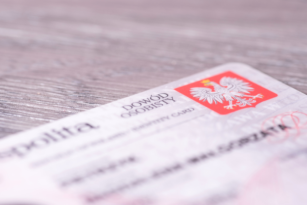 Jak wziąć pożyczkę na kogoś? Grupa z Katowic przedstawia