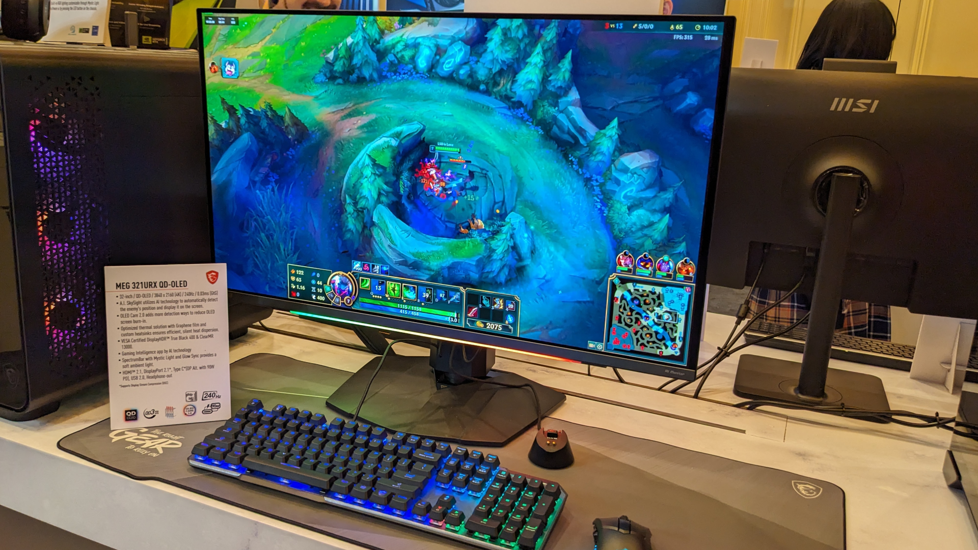 Nowy monitor MSI pozwoli Ci oszukiwać w grach