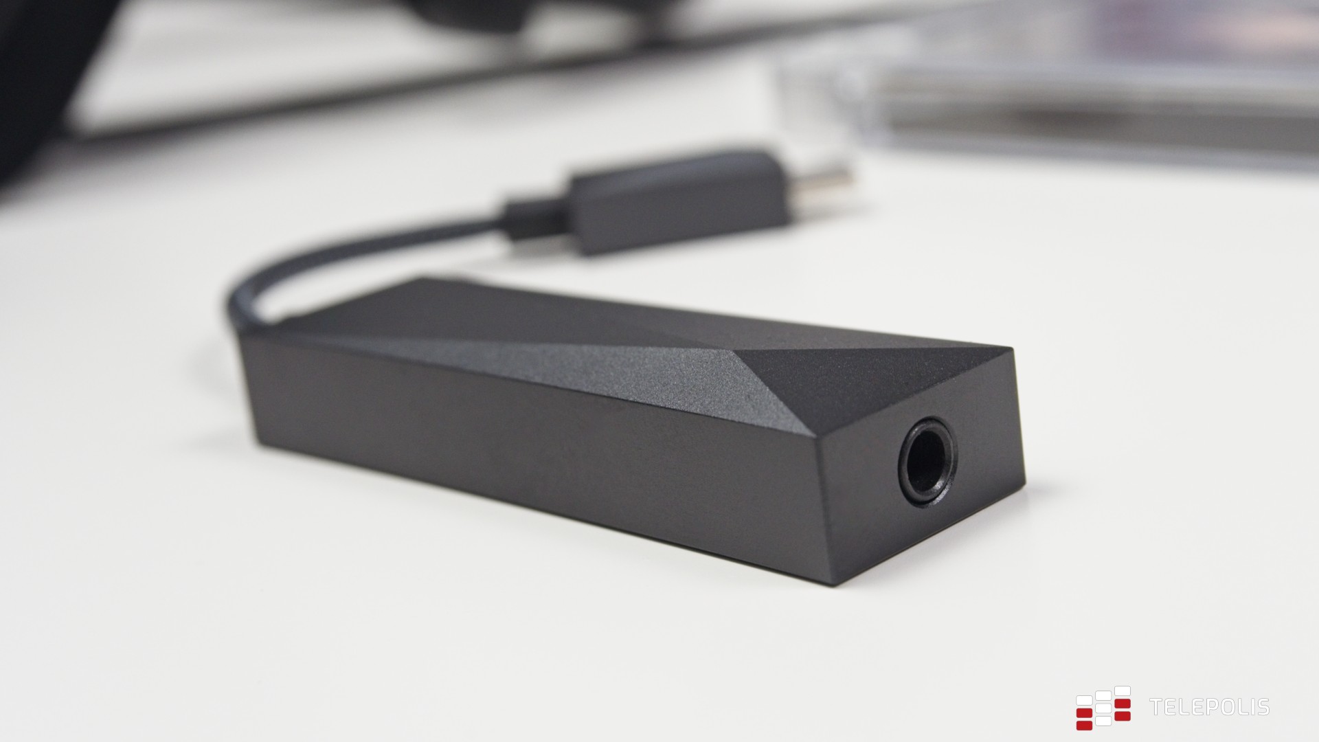 To cacko powinien mieć każdy posiadacz smartfonu. Wielki test mobilnych DAC