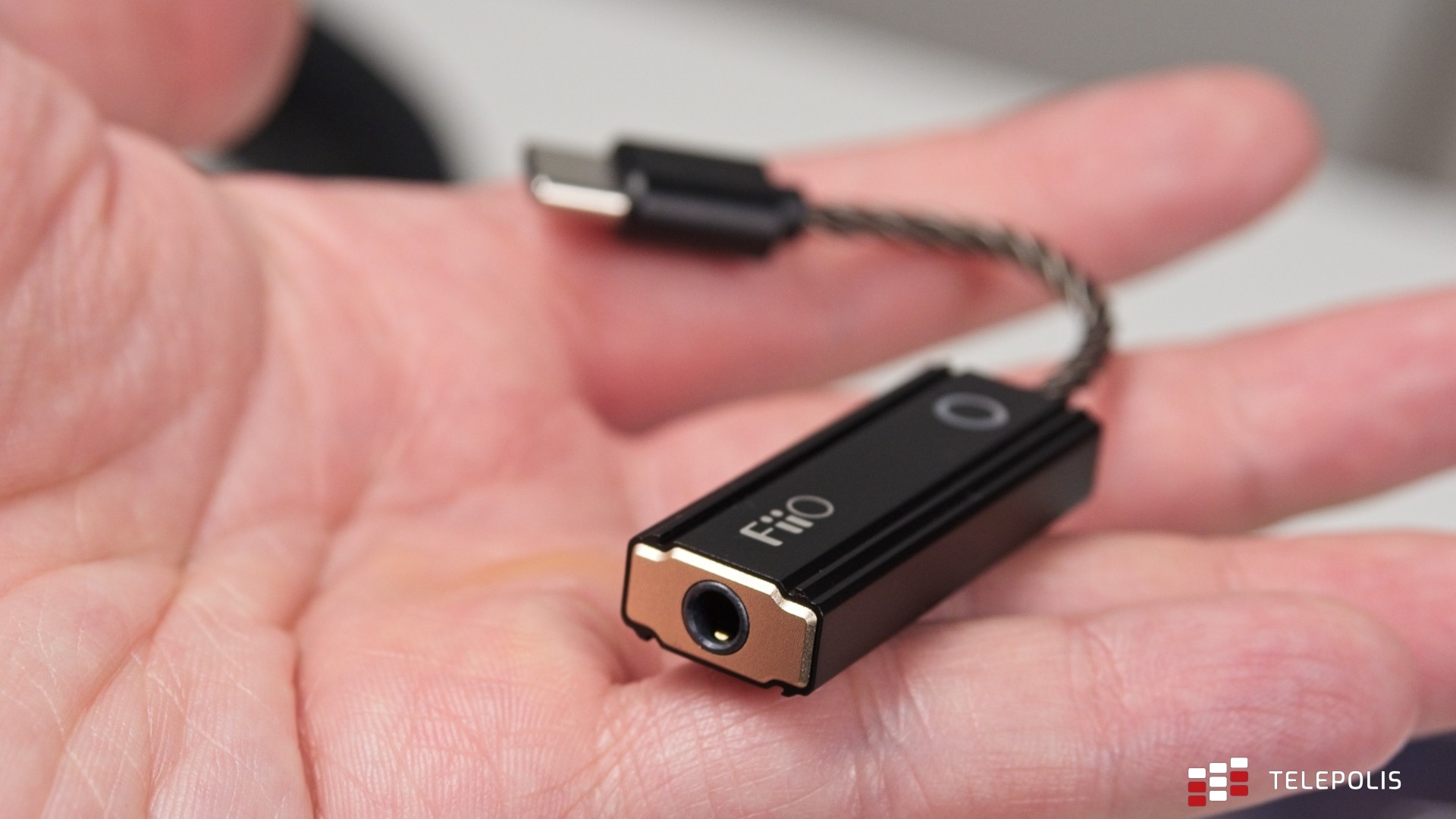 To cacko powinien mieć każdy posiadacz smartfonu. Wielki test mobilnych DAC