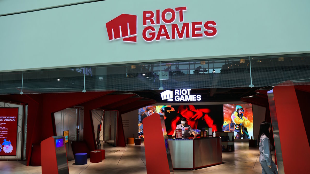 Ogromne zwolnienia w Riot Games. Na branżę padł blady strach