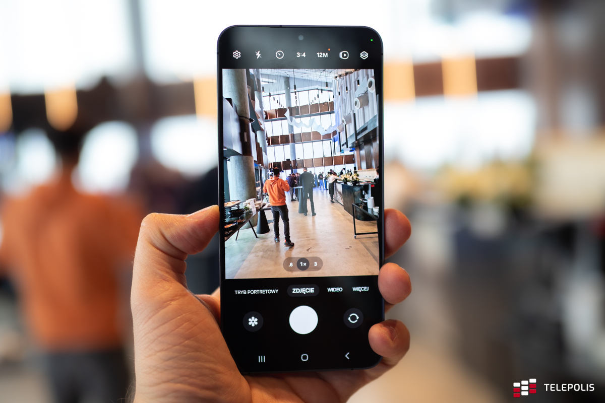 5G w budynkach bez anten operatorów? Pilotaż w Warszawie