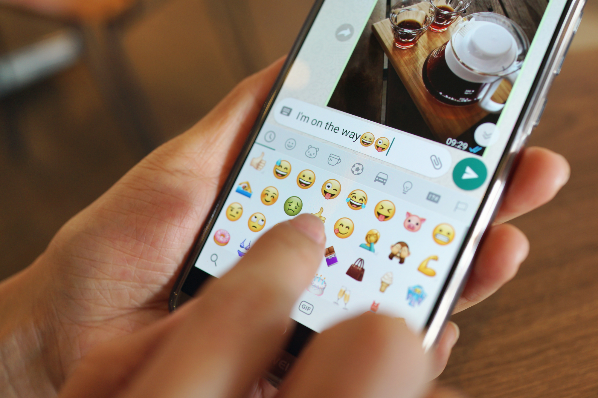 Włącz to w WhatsAppie. Zajmie ci parę chwil, a korzyści są ogromne