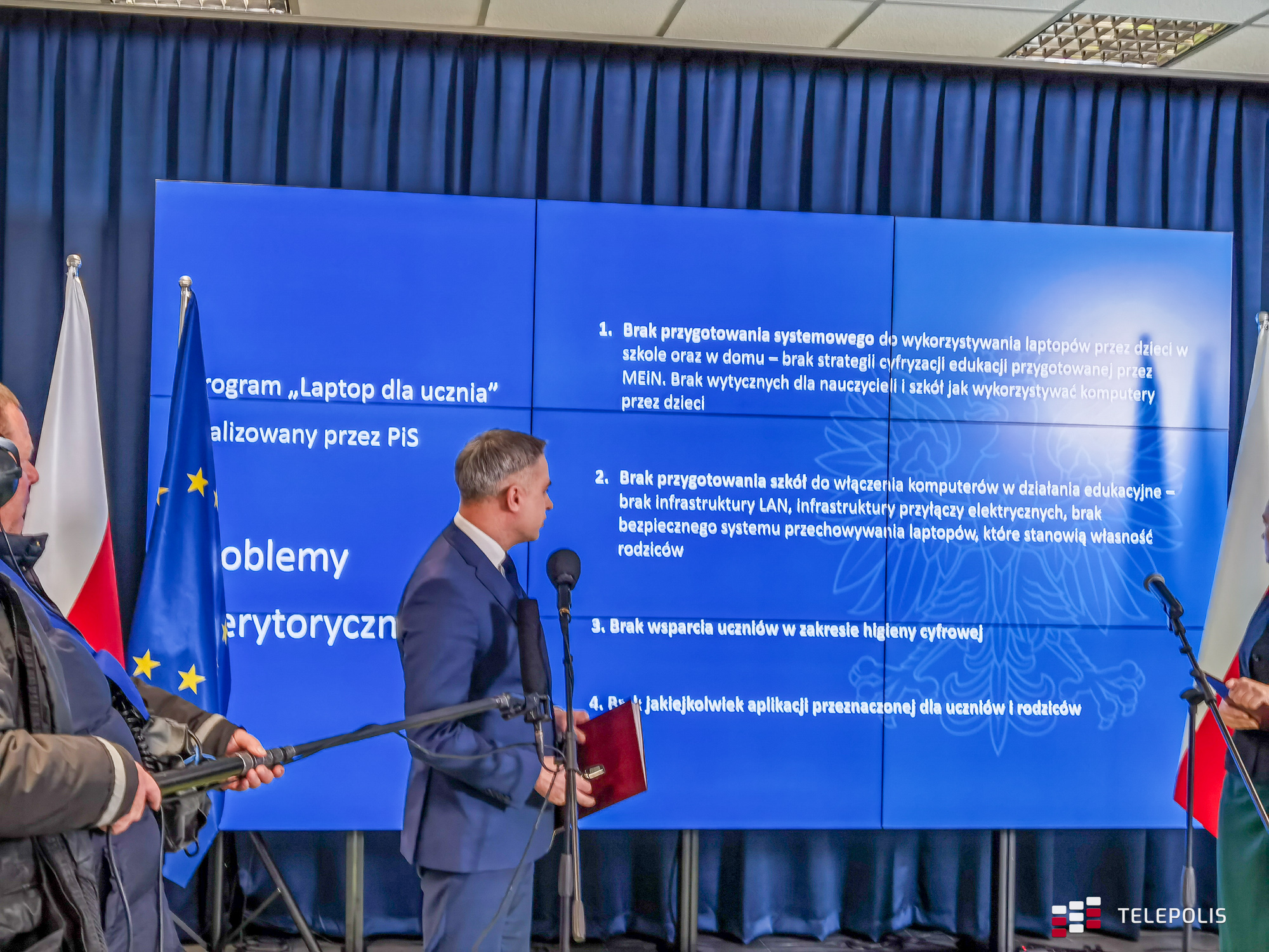 Dzieci nie dostaną laptopów, za to PiS dostanie wyrok