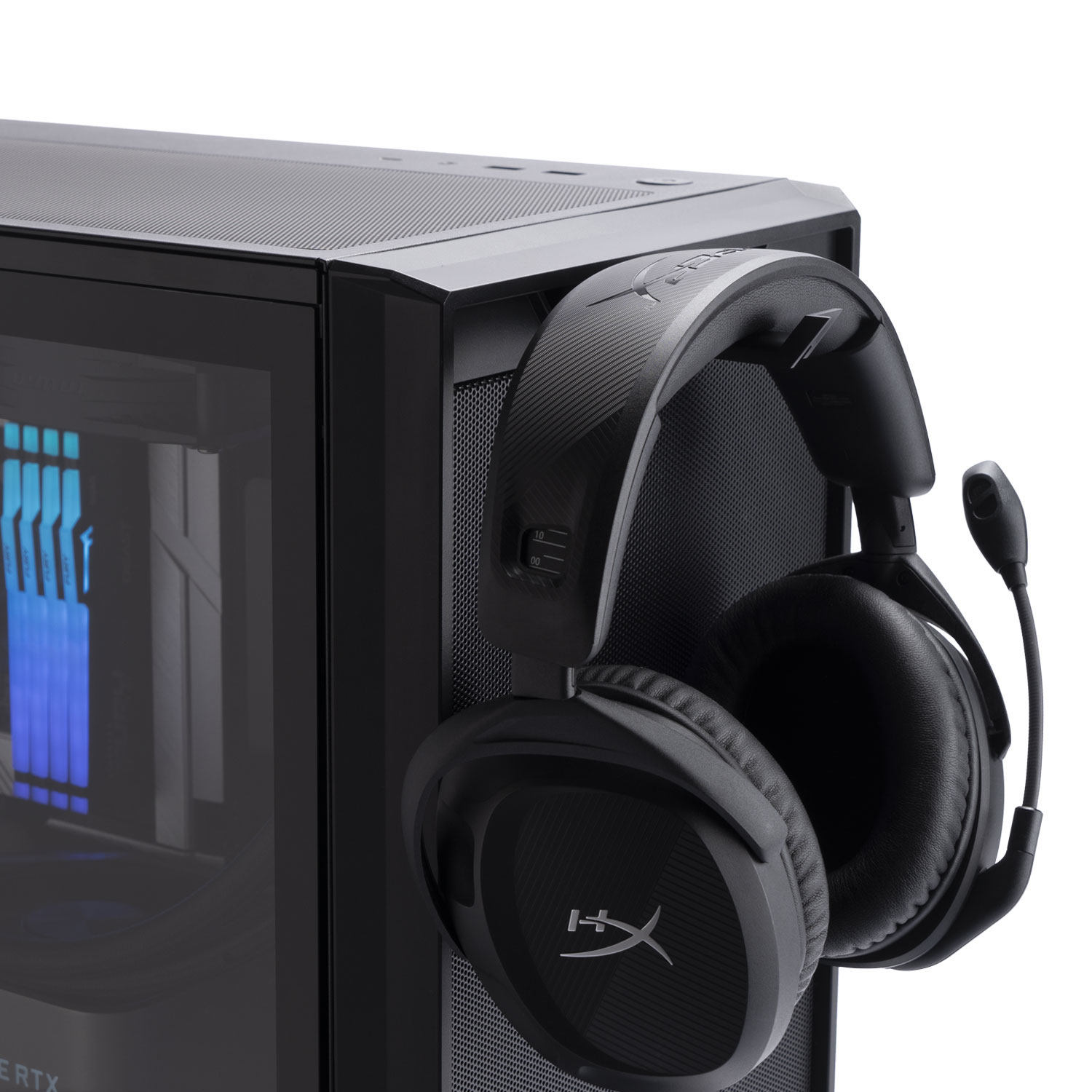 InWin D5, czyli przewiewna obudowa z ukrytym wieszakiem
