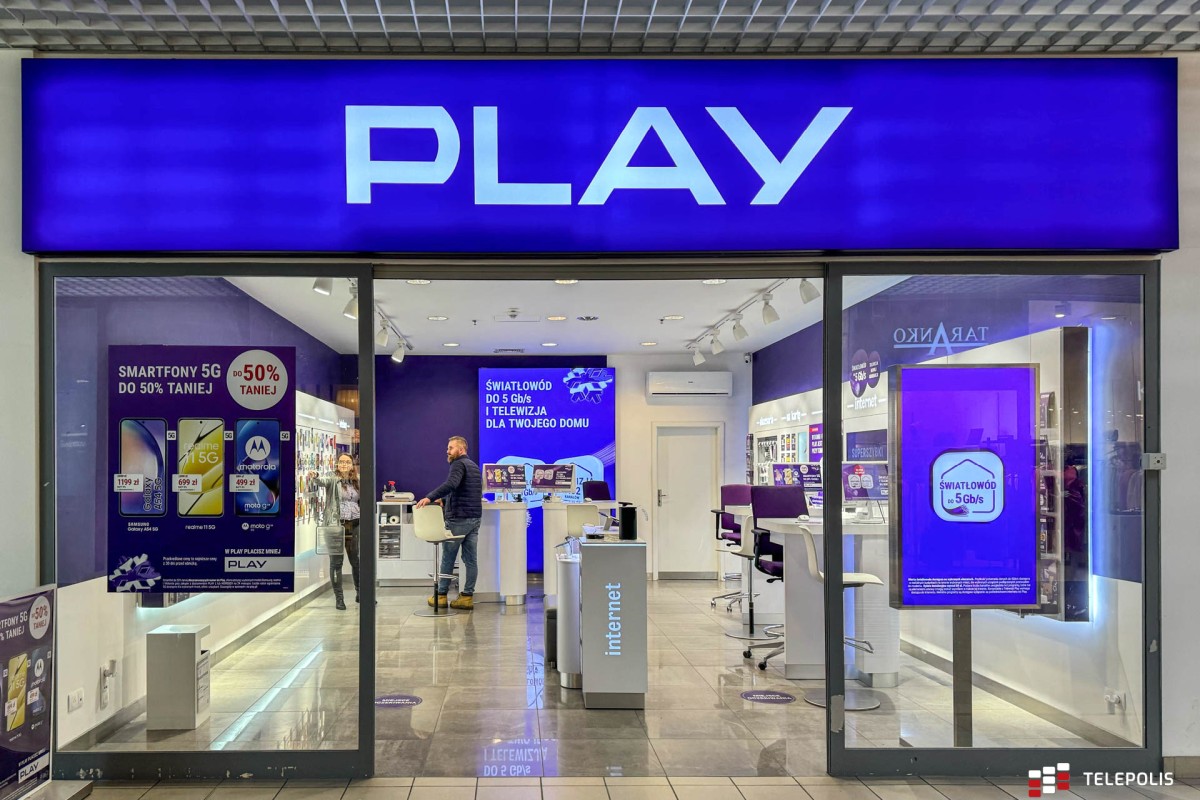 Specjalne kody w Play. Warto z nich skorzystać