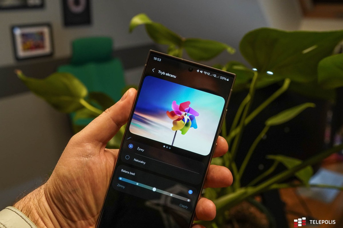 Wyblakłe kolory w Galaxy S24. Nowa funkcja rozwiąże ten problem