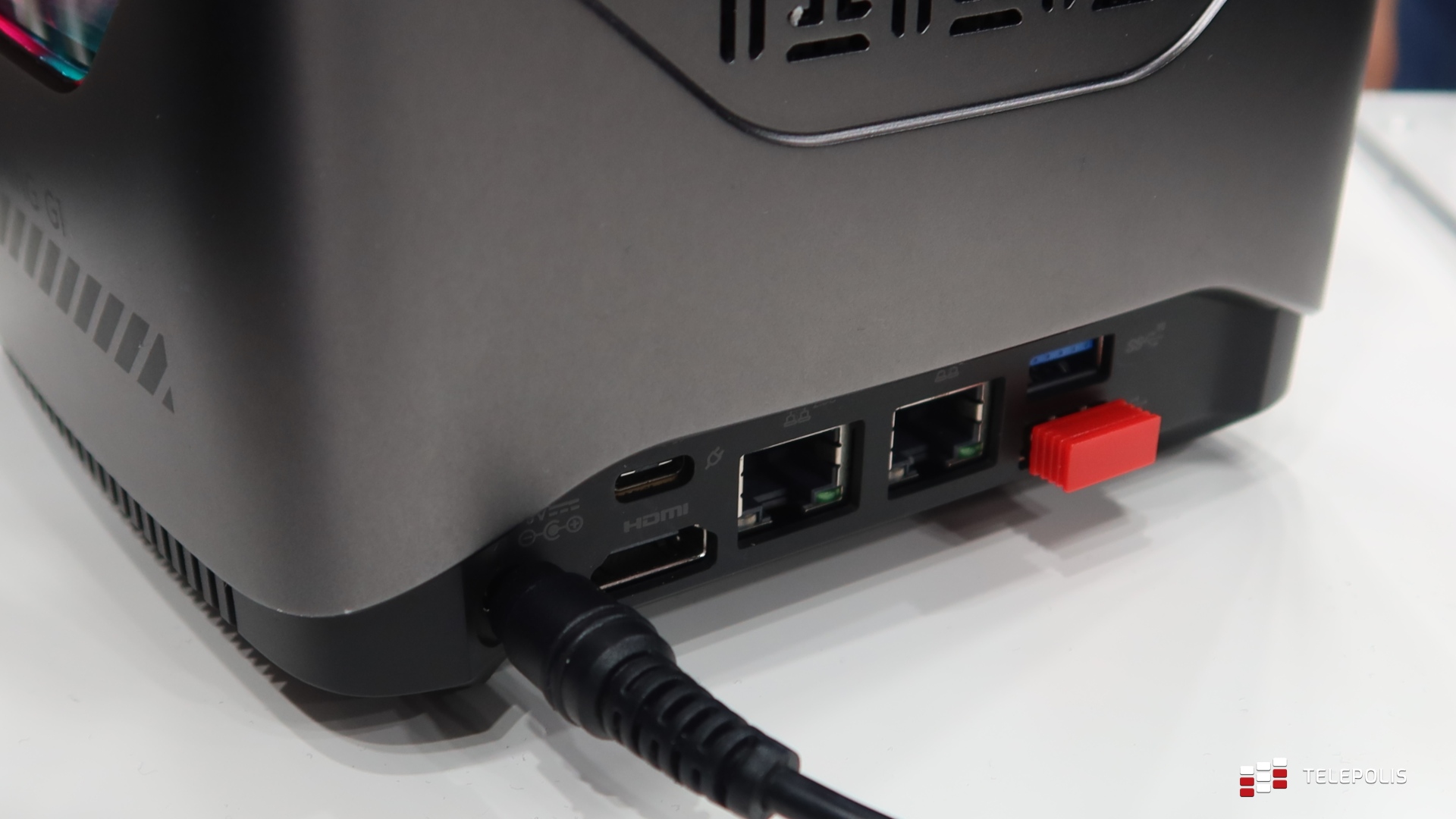 Nadciągają tanie laptopy. Już niedługo zobaczymy je w Polsce