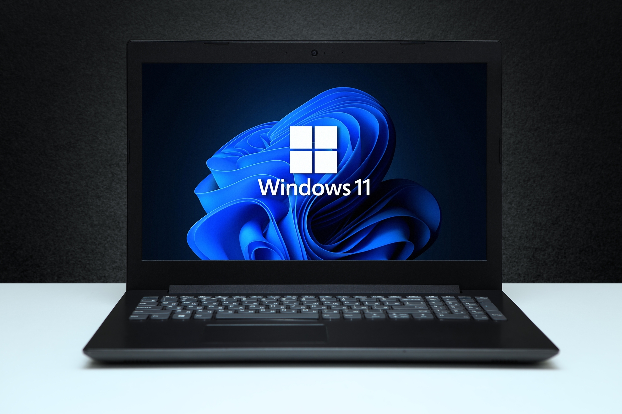 Nie, nie wydaje ci się. Windows 11 naprawdę przemówi twoim głosem