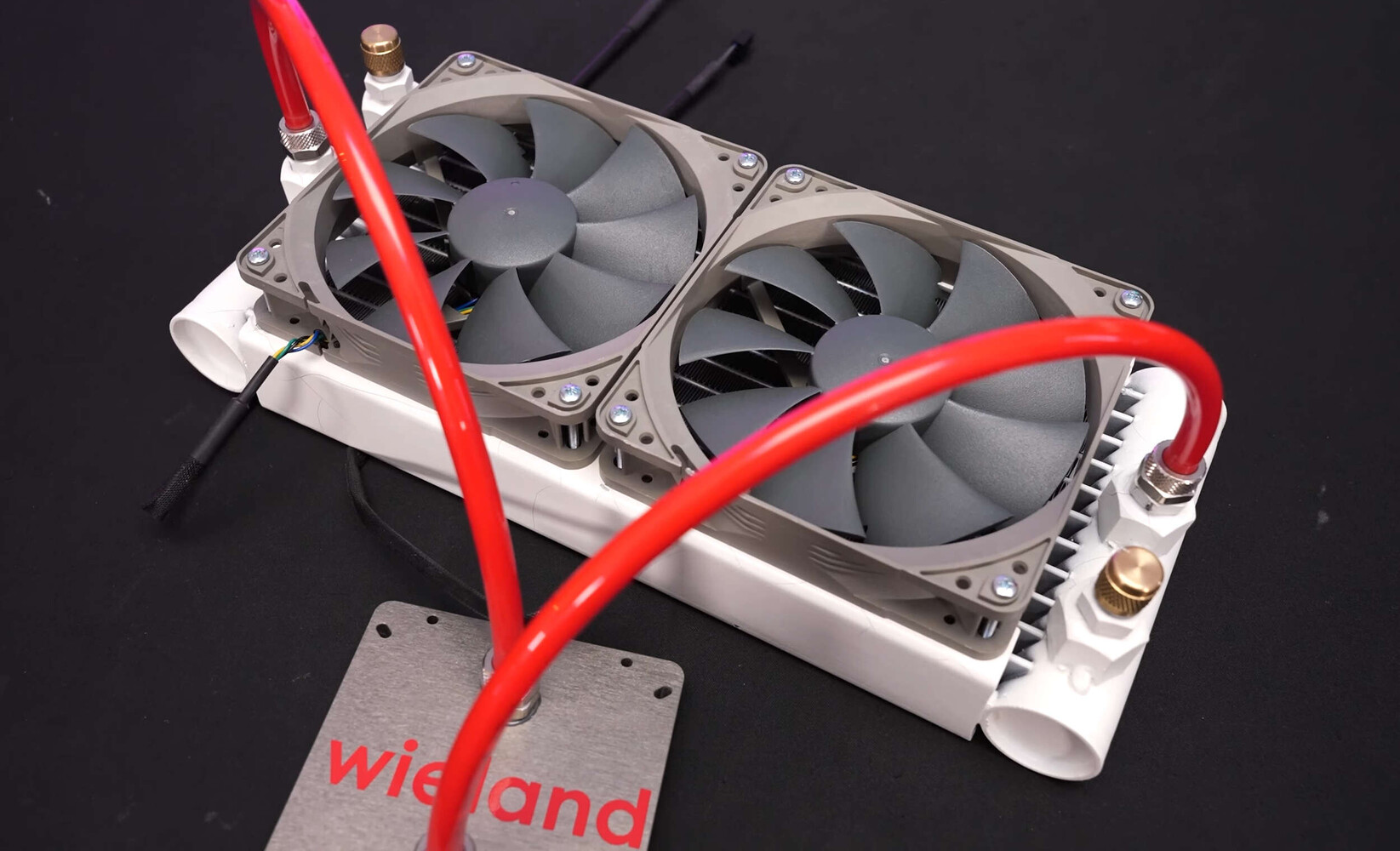 Przełom w świecie PC? Tak cichego chłodzenia nie widziałeś