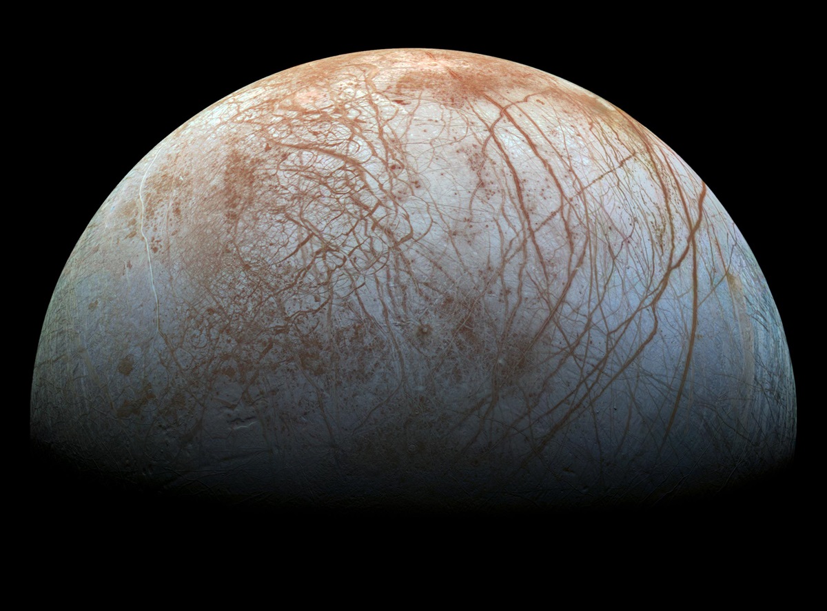 NASA: tlenu na Europie wystarczy dla miliona osób