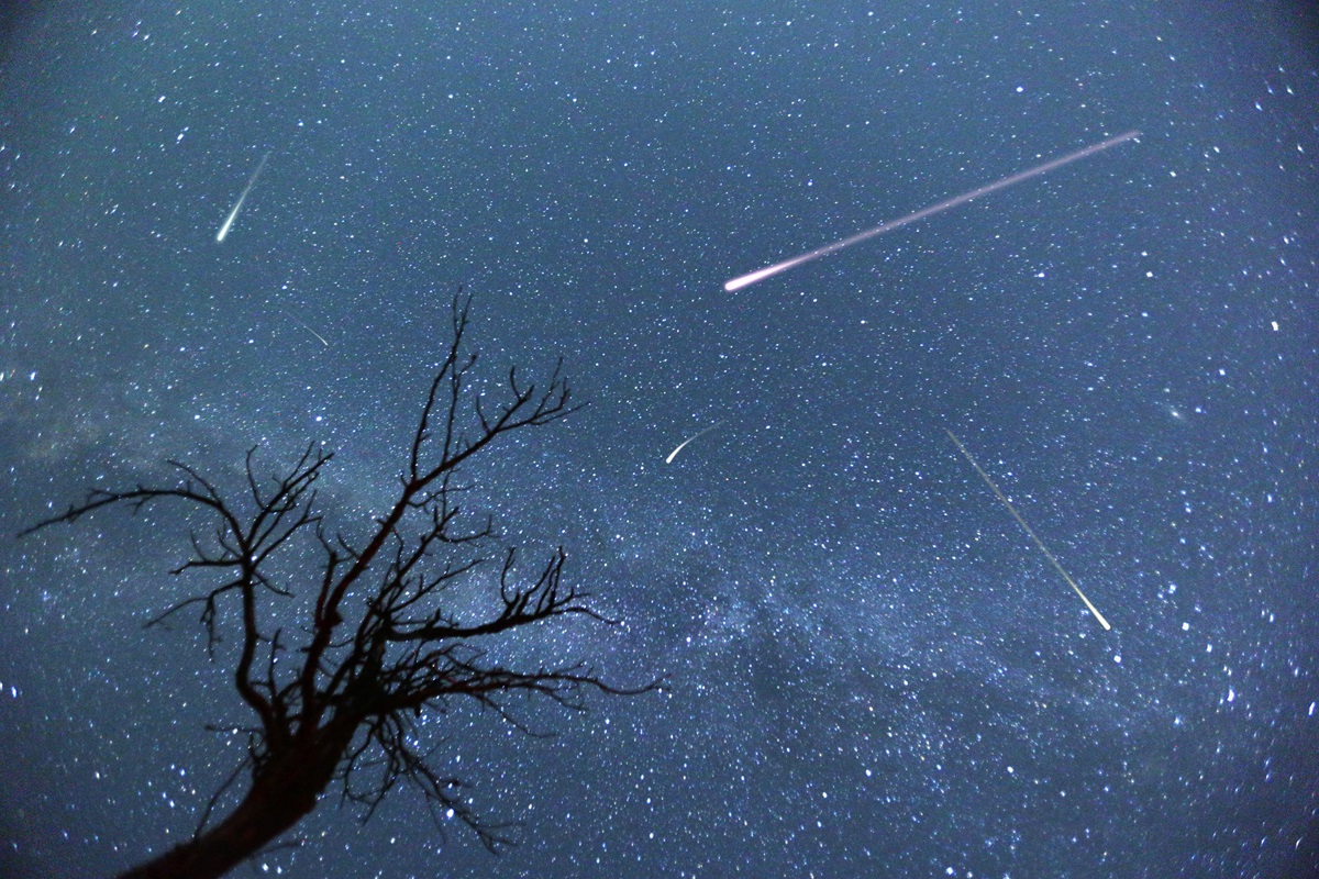 Kolory meteorytów. Co znaczą? Wyjaśniono