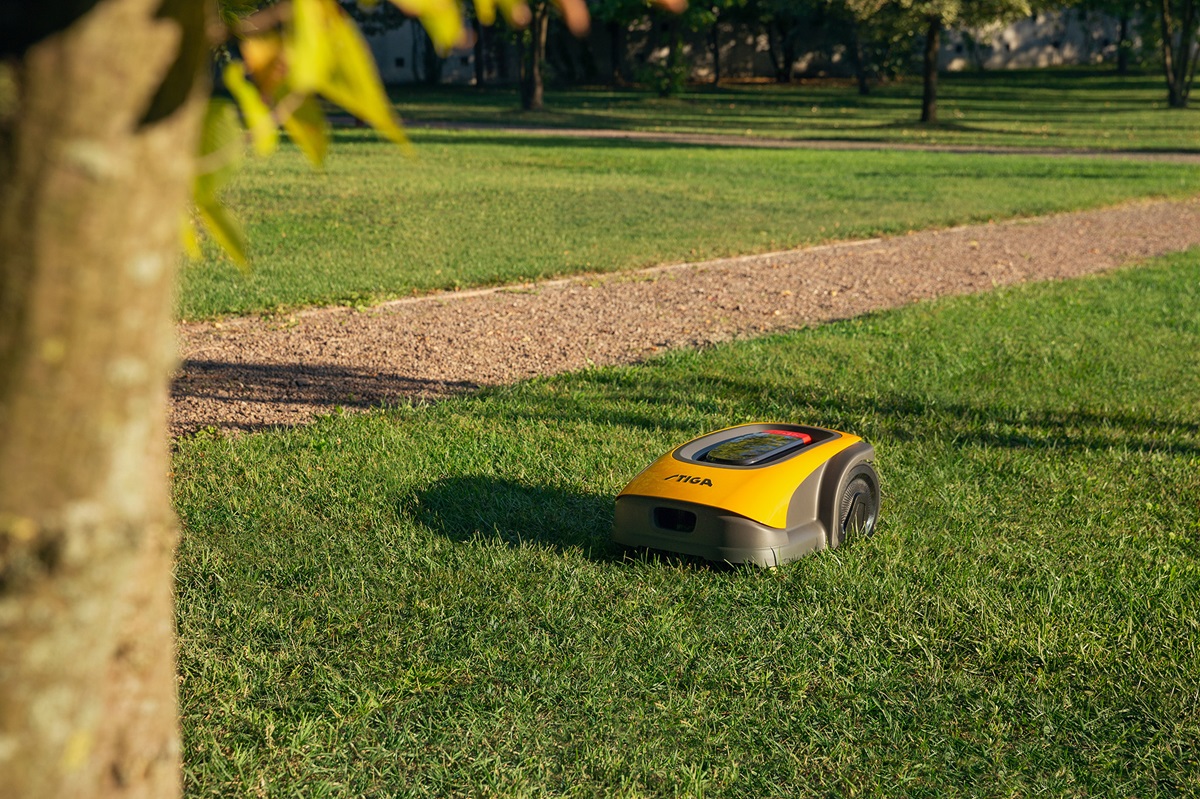 Stiga wypuszcza nową serię robotów koszących