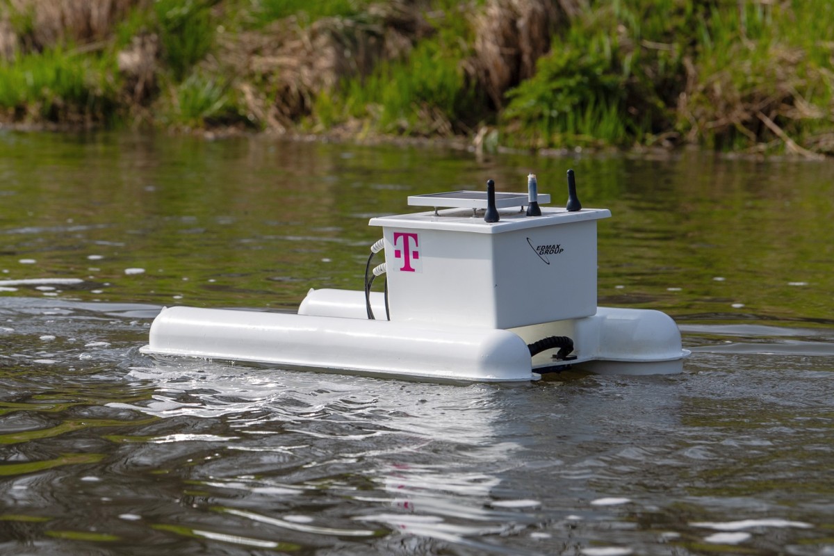 T-Mobile pomaga zbadać stan Wisły w Krakowie