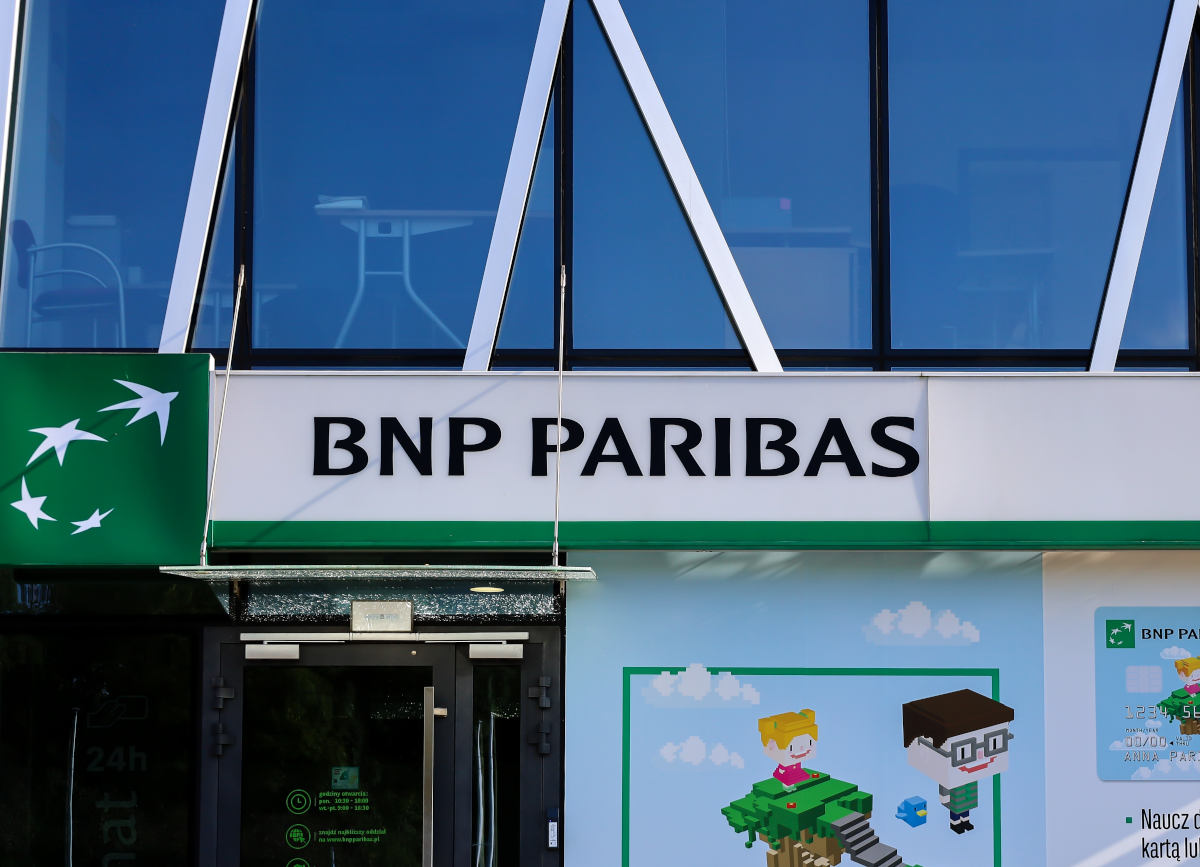 BNP Paribas wprowadza rakietową kartę. Za darmo CANAL+ online