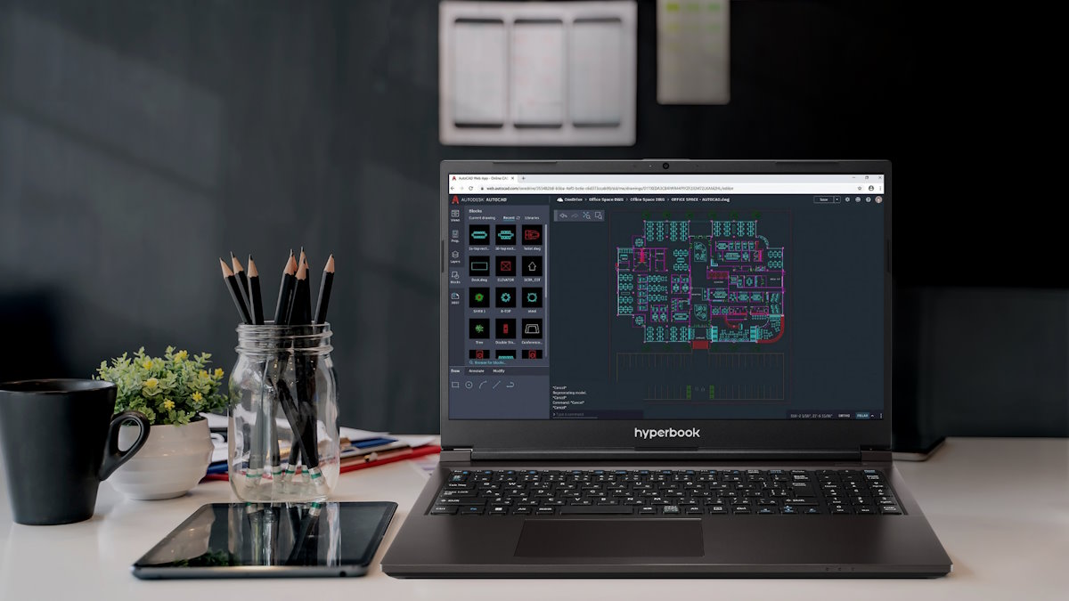 Hyperbook prezentuje nowe laptopy dla wymagających