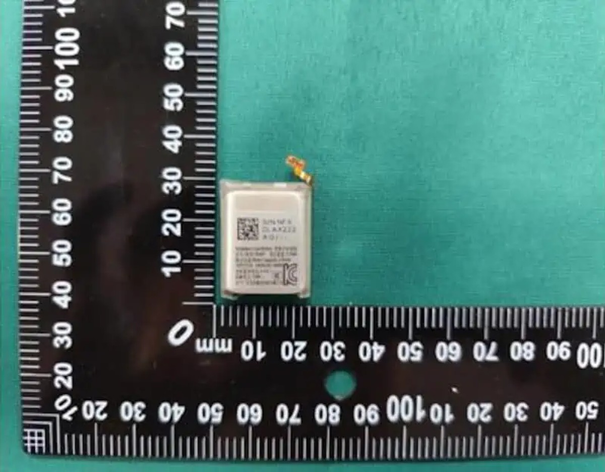 Galaxy Watch6 Classic ma za małą baterię? Watch7 Pro będzie miał większą