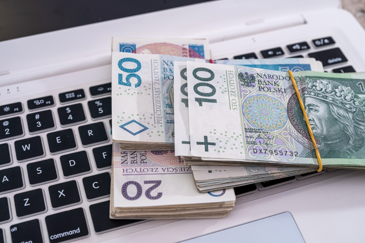 Polacy przelali ponad 2 biliony złotych. KIR podsumowuje 1Q2024