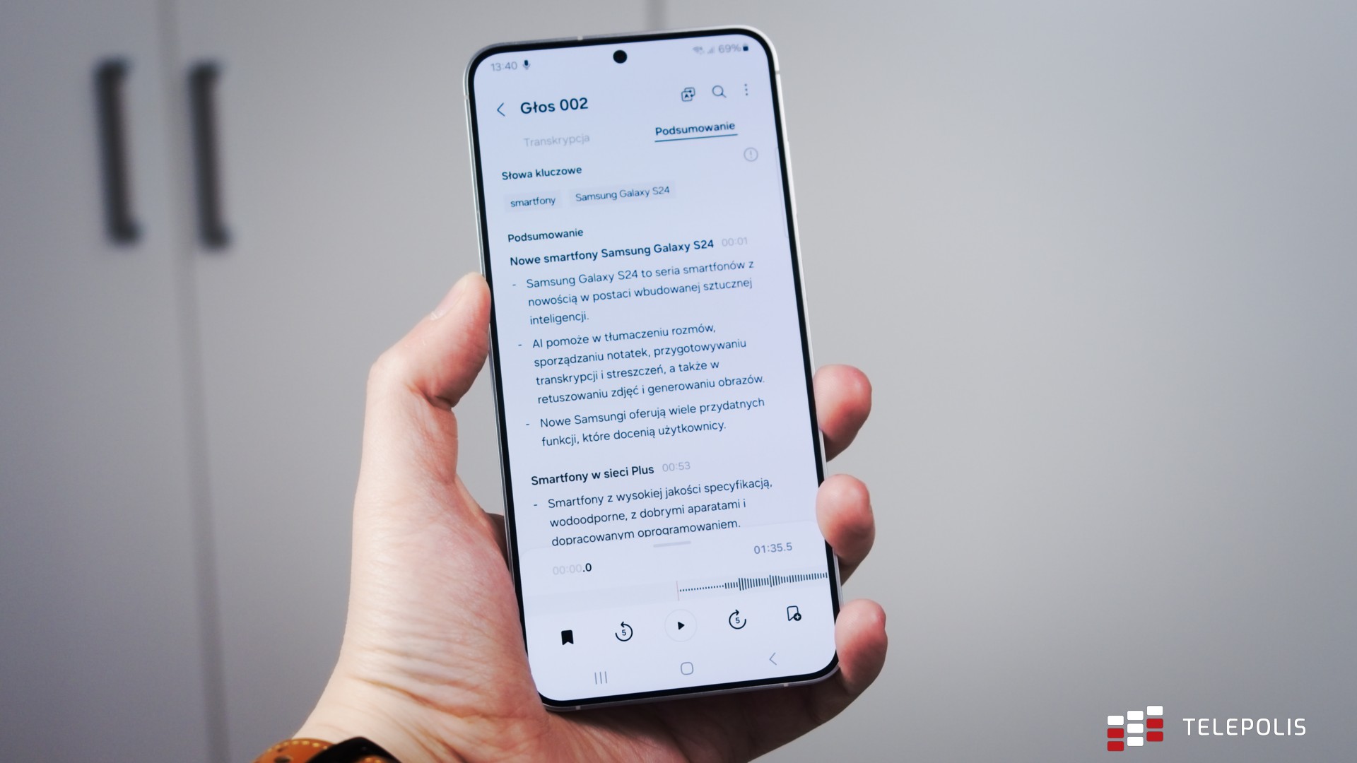 Tak wygląda smartfon przyszłości. Masz go w swojej kieszeni