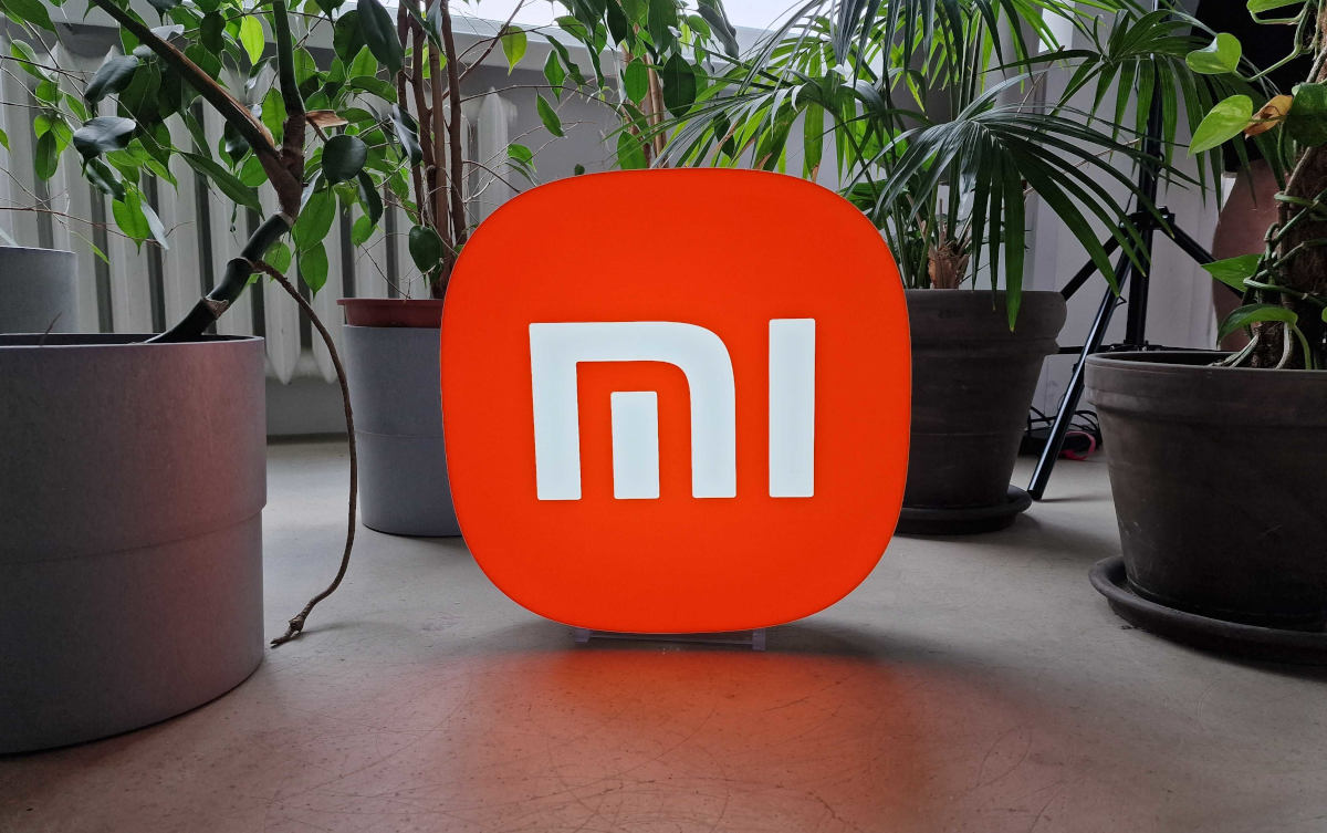 Xiaomi Polska na celowniku UOKIK. Kontrola w asyście Policji