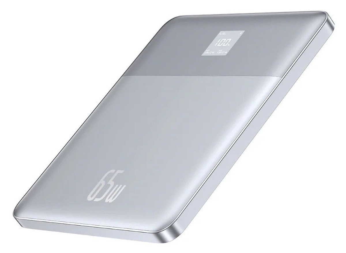 Baseus Blade2 debiutuje w Polsce. Zasili smartfon, a nawet laptopa