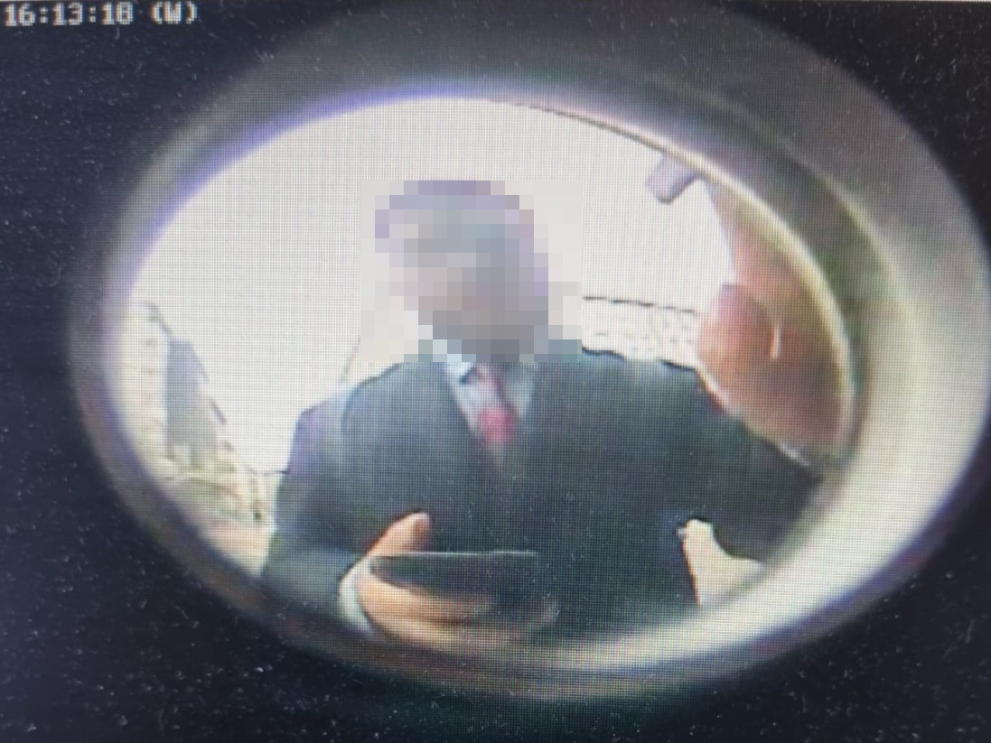 Zdążył wypłacić pięć tysięcy złotych. Wirtuoz oszustw w rękach policji
