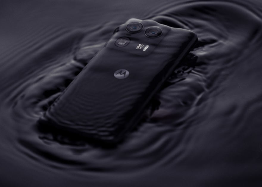 Motorola Edge 50 Ultra już w Polsce. W bonusie słuchawki za darmo