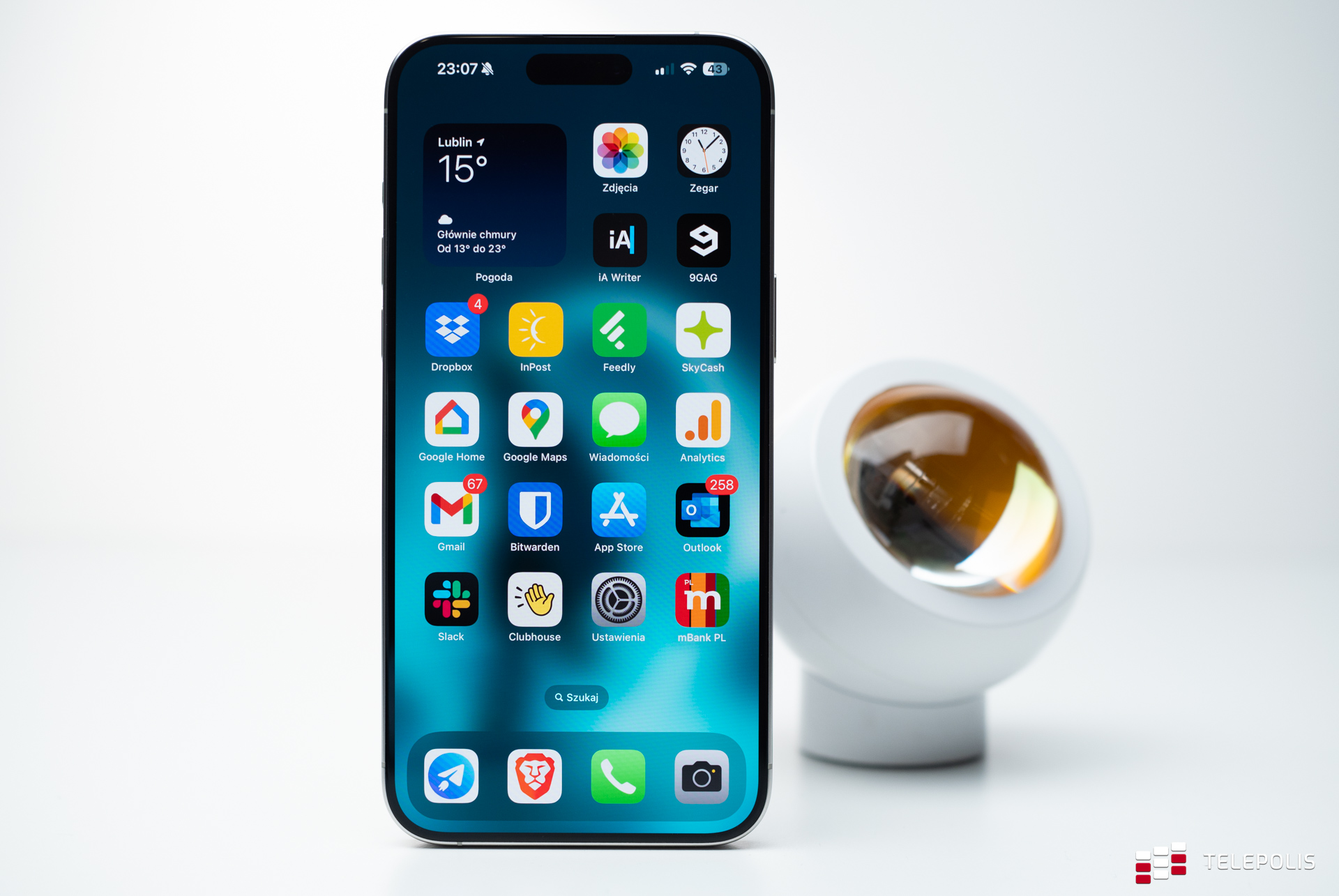 Apple iPhone 15 Pro Max po 8 miesiącach. Zachwyty i rozczarowania