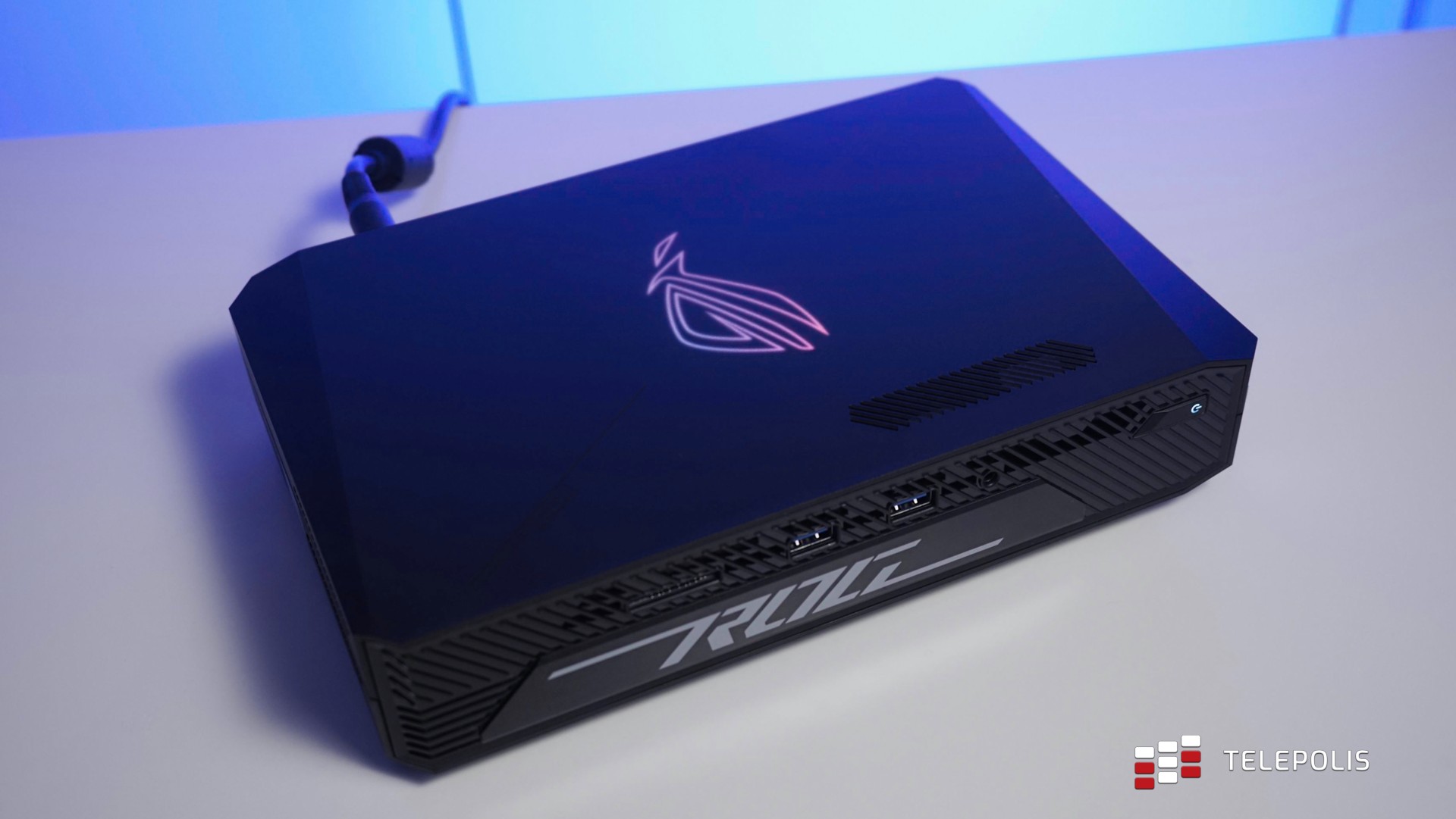 ASUS stworzył pogromcę konsol. Takiego komputera jeszcze nie widziałeś