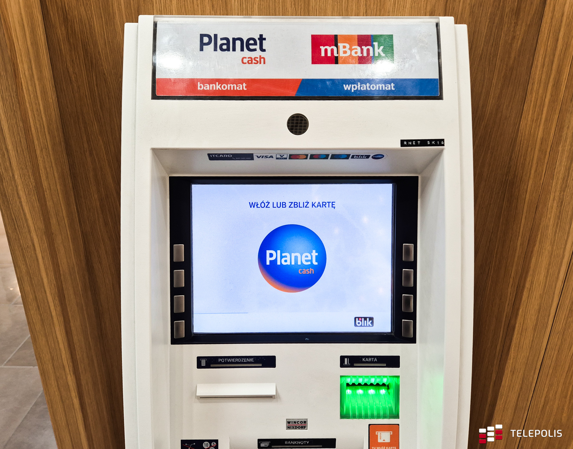 Bankomaty w Polsce zagrożone? NBP się zamotał