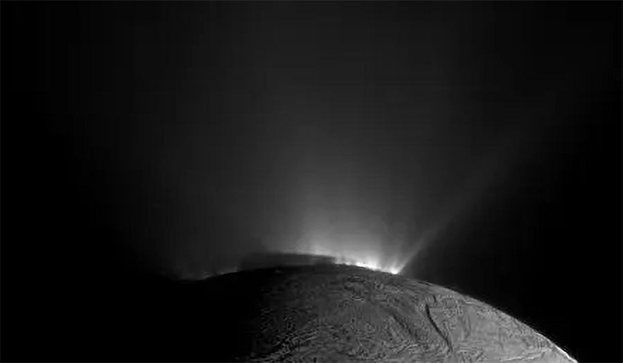 Enceladus jak kosmiczna Islandia. ESA: Lecimy tam!