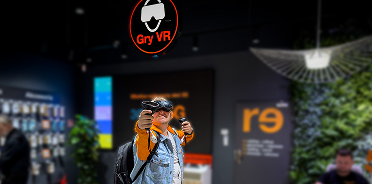 Orange będzie trzymać w salonach psy. Nie takie zwyczajne, ale jednak