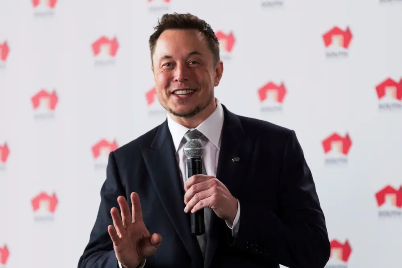 Elon Musk zaskakuje kolejną decyzją. Nagła zmiana frontu