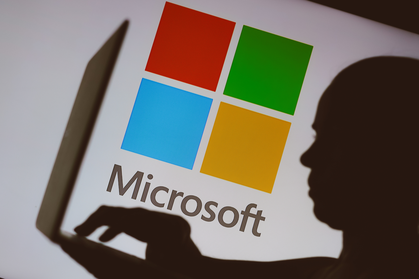 Szef Microsoftu odpowie za ataki hakerskie