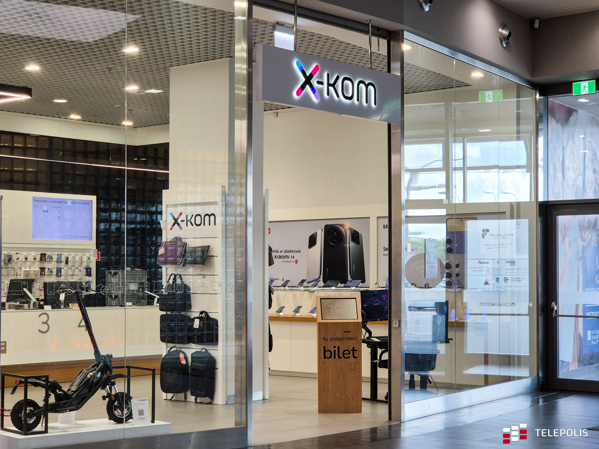 Odpalaj x-kom. Markowy smartwatch zgarniesz za 210 zł (rabat 36%)