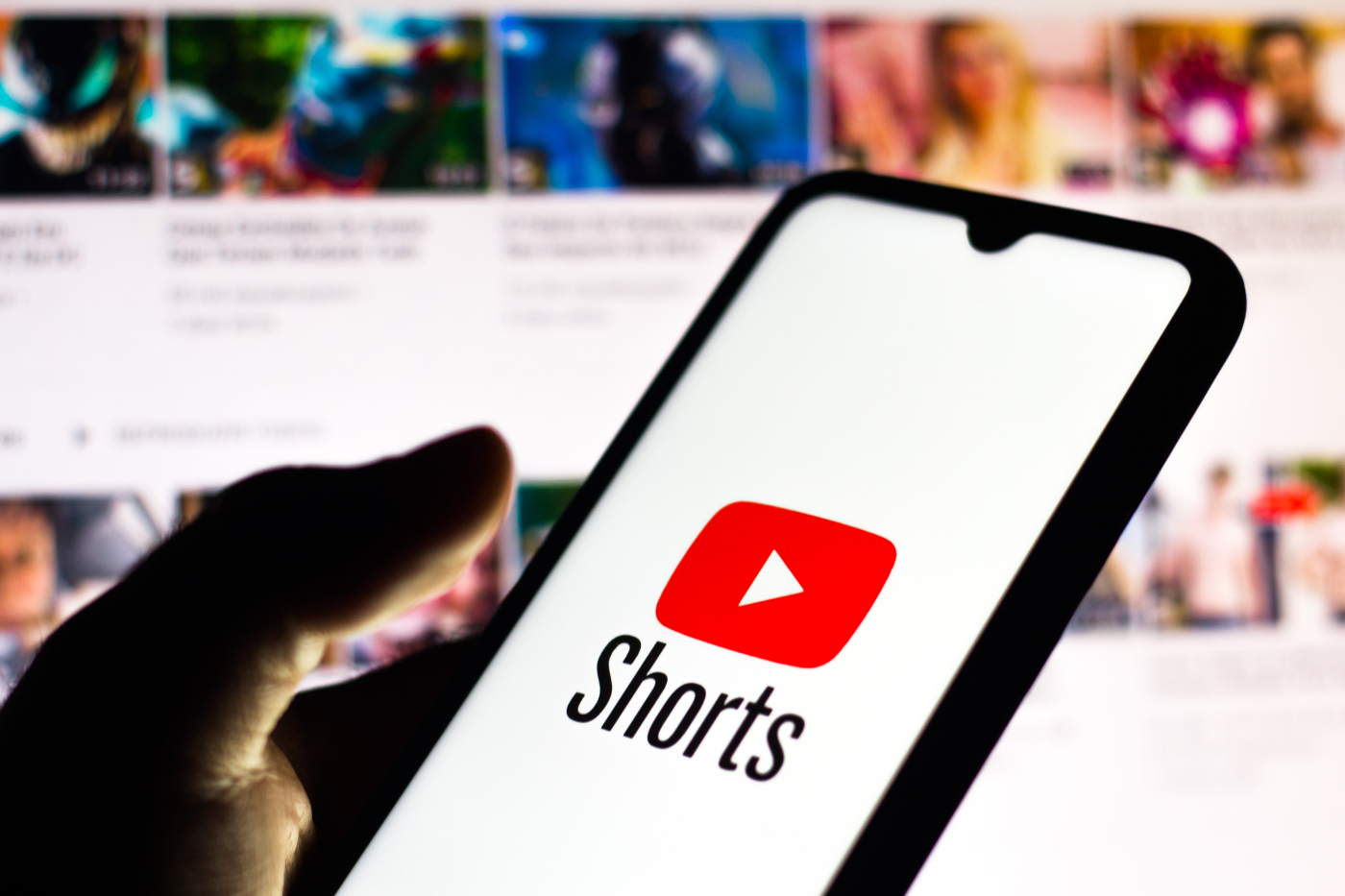 YouTube dodaje więcej funkcji do krótkich klipów wideo