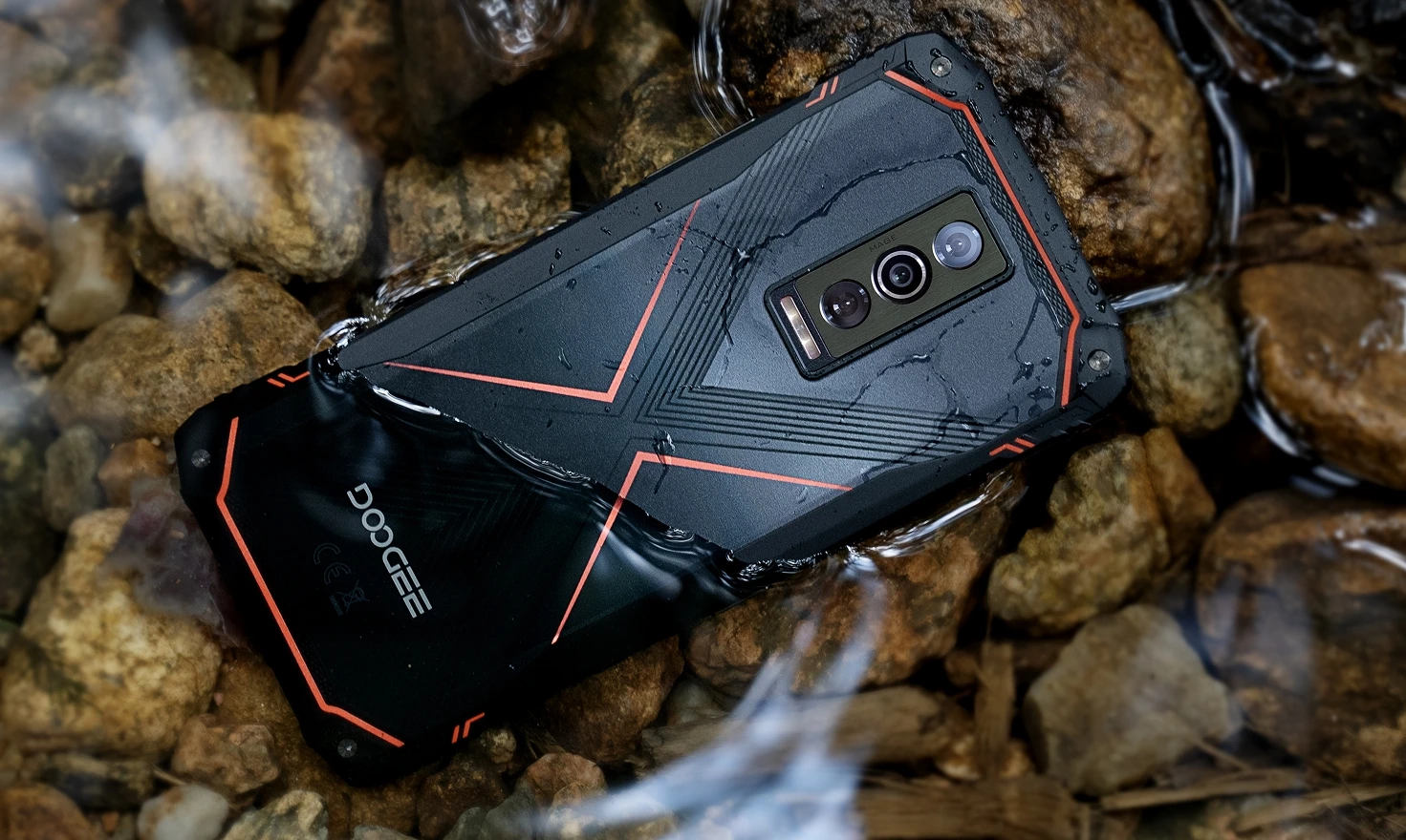 Doogee prezentuje bardzo płaskie pancerniaki Blade10  i Blade10 Pro