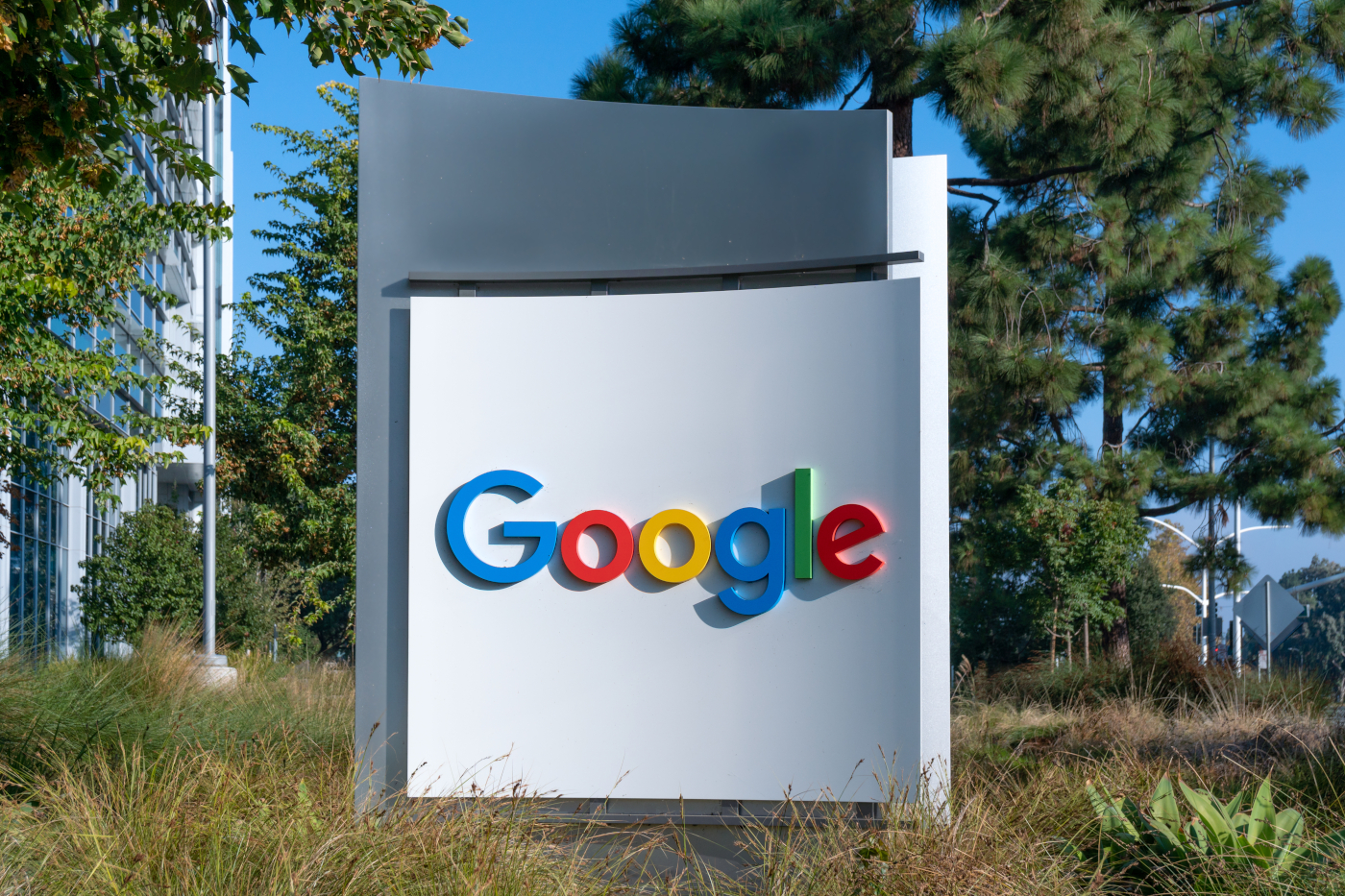 Google blisko największego przejęcia w historii. Astronomiczna kwota