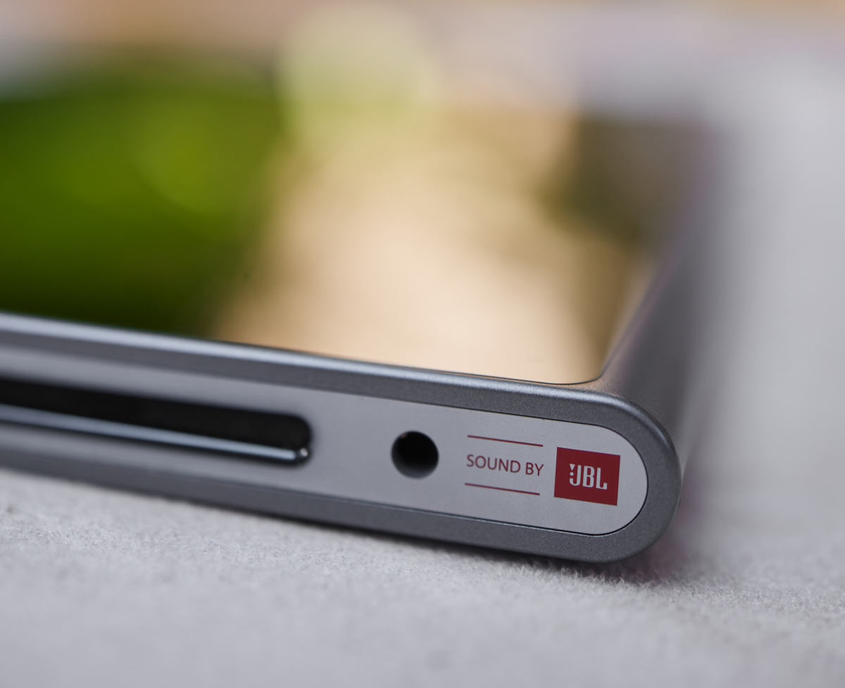 Lenovo Tab Plus już w Polsce. Ten tablet jest inny