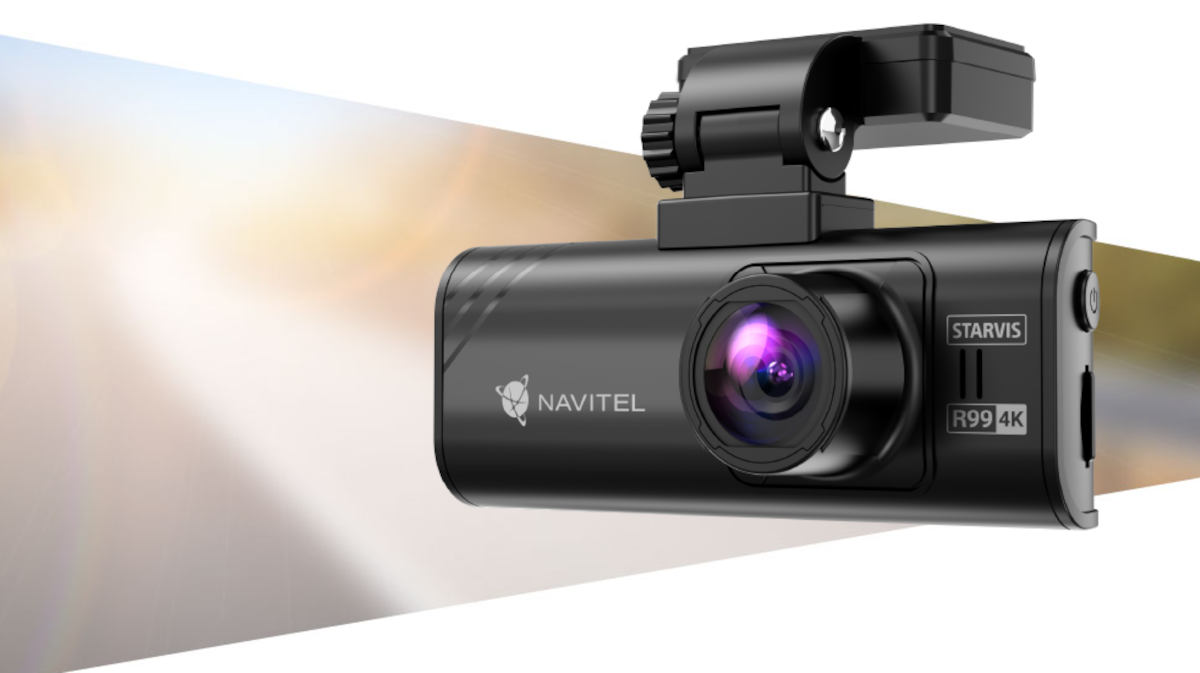 Navitel R99 4K: wideorejestrator idealny na prędkości autostradowe