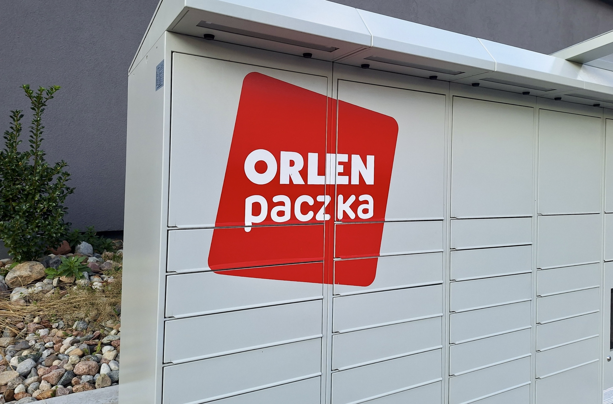 Orlen hamuje paczkomatozę. Udostępni swoje skrytki innym