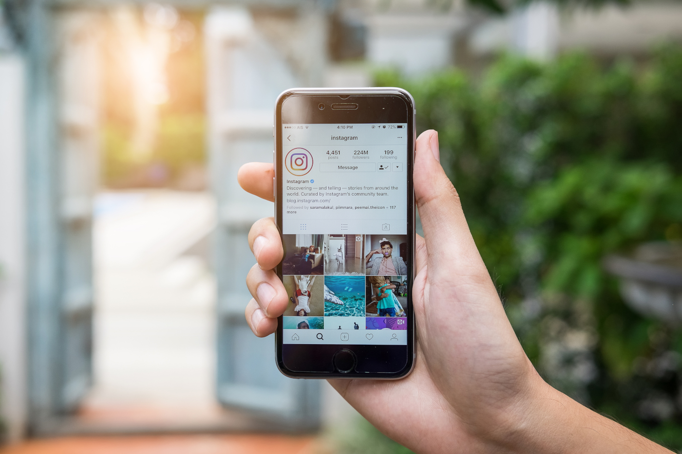 Instagram usunął 63 tysiące kont "nigeryjskich książąt"