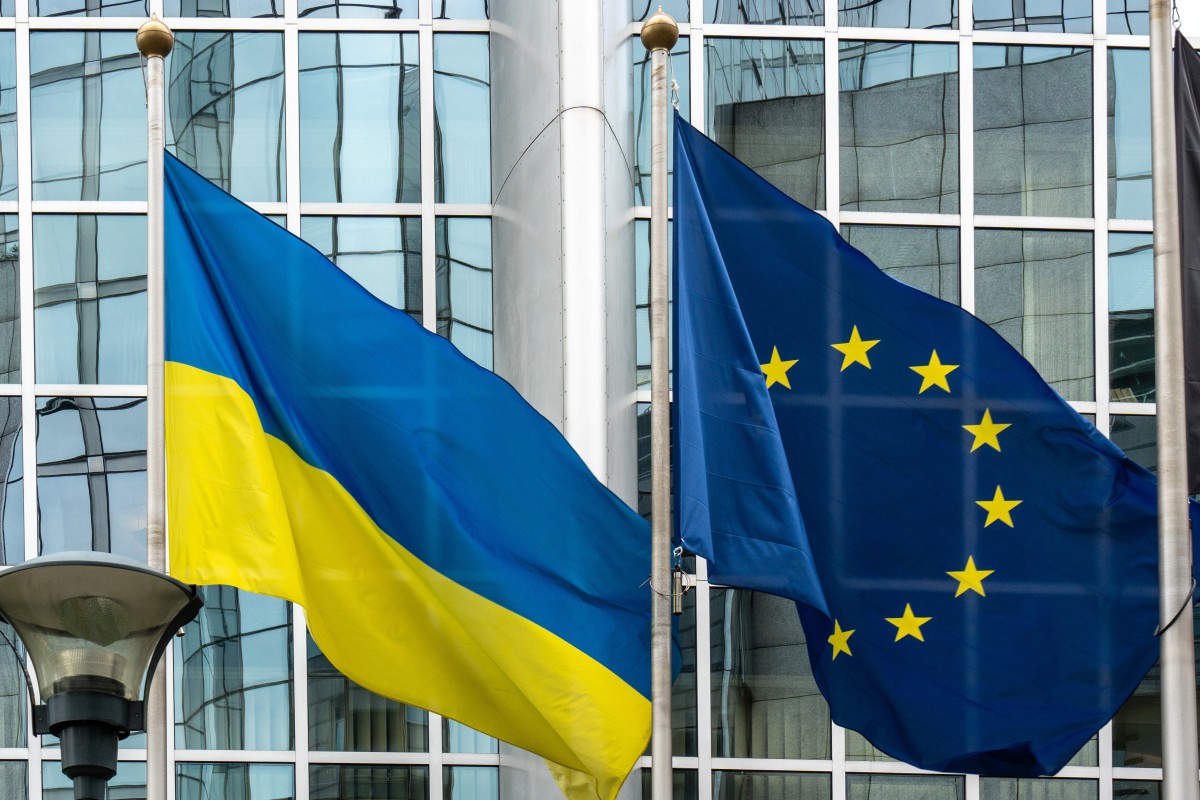 Przedłużenie roamingu. Komisja Europejska wspiera uchodźców z Ukrainy