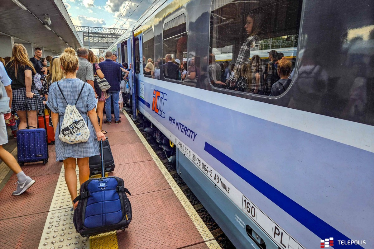 Rekordy w PKP Intercity. W podróż ruszyły miliony pasażerów