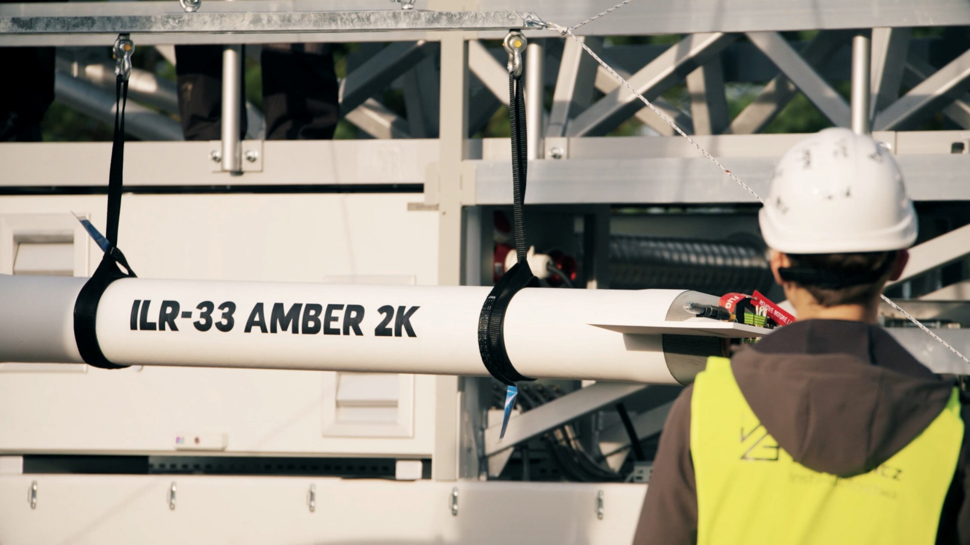 Polacy wysłali właśnie w kosmos... Bursztyn. To nie żart