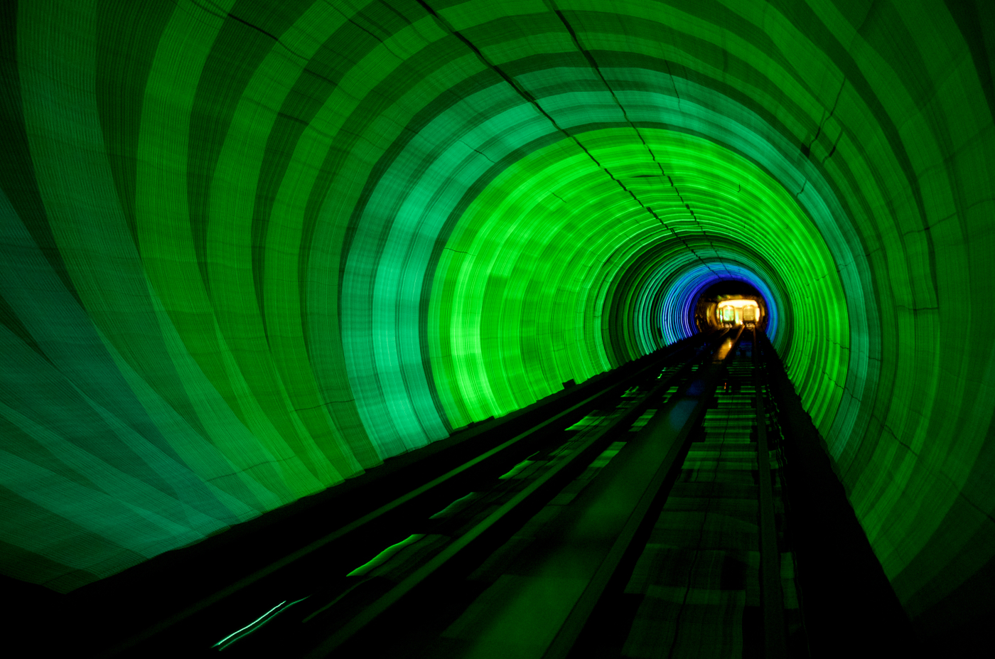 Tunel między Europą a USA? Czy to realne?